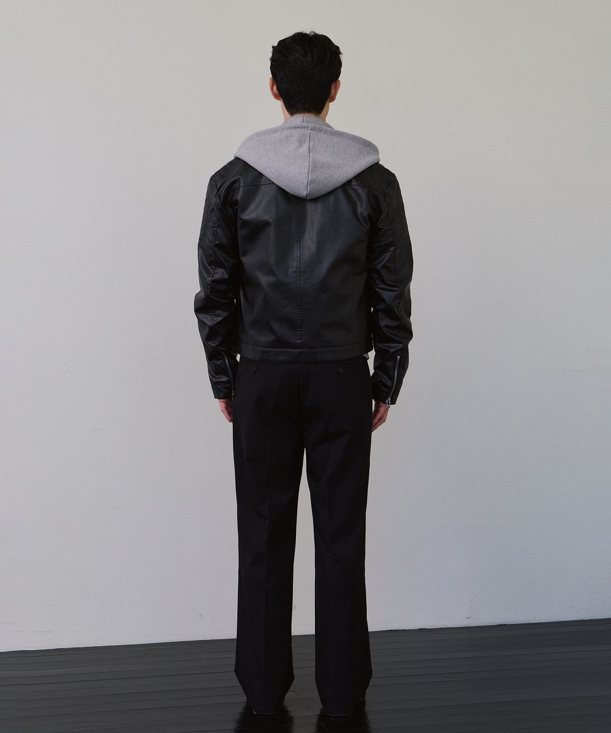 로랑서울(LAURANTSEOUL) Biker patch crop leather jacket(Black)