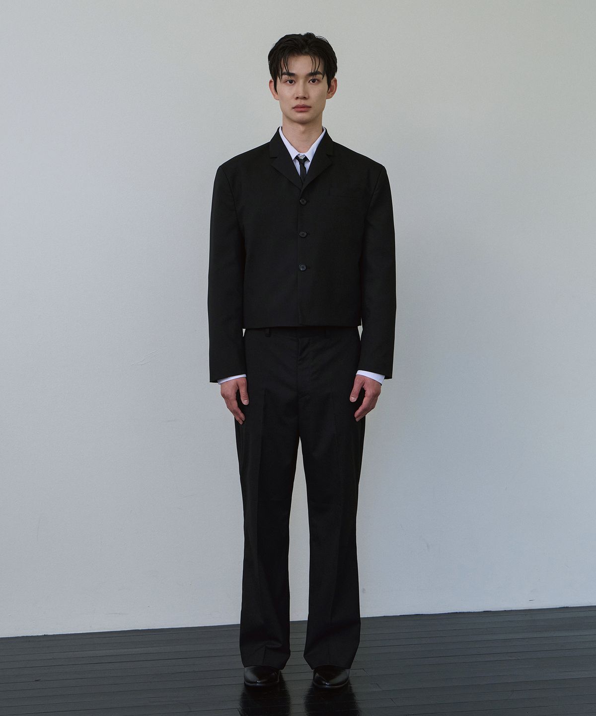 로랑서울(LAURANTSEOUL) Tailored flare slacks(Black)