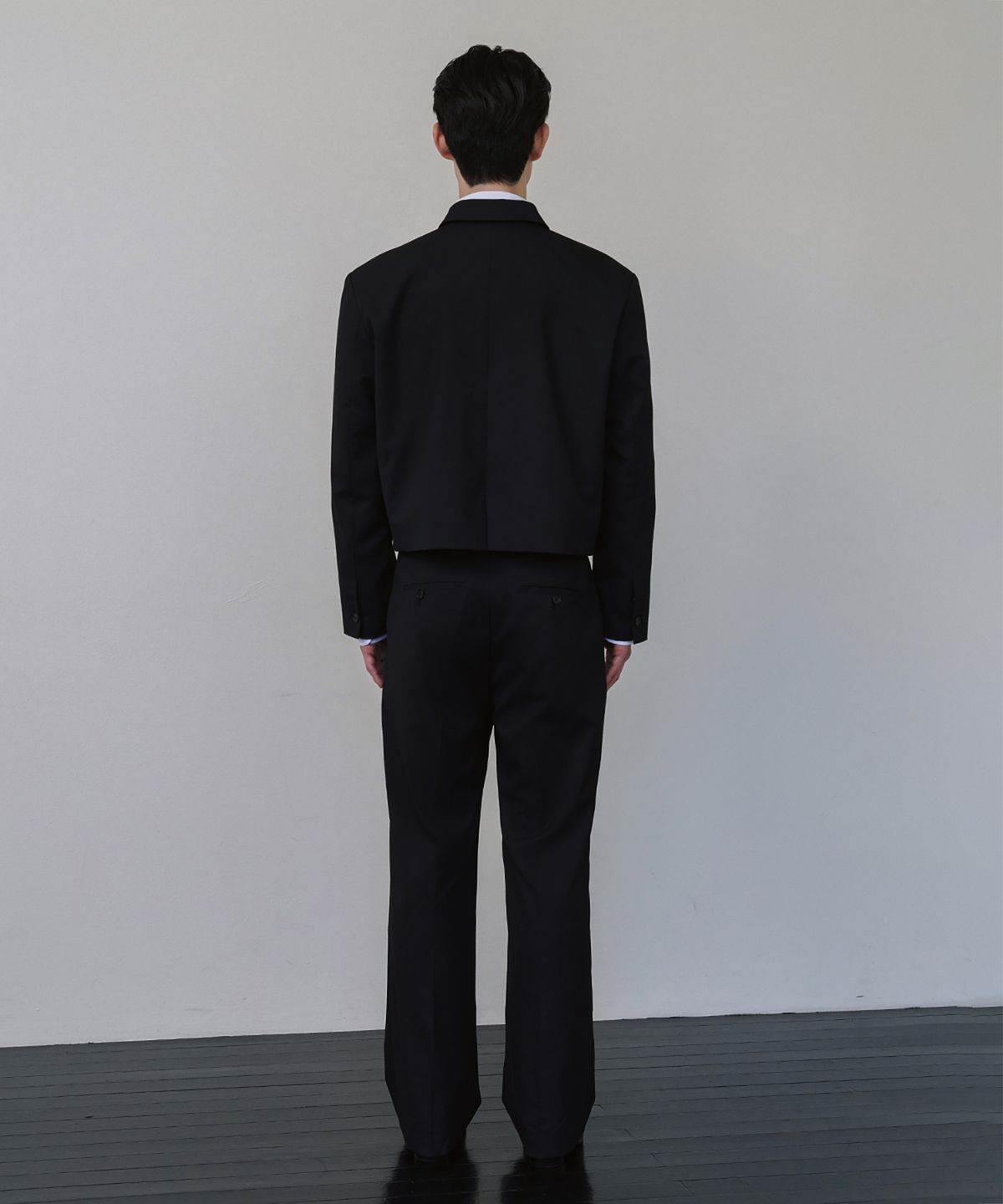 로랑서울(LAURANTSEOUL) Tailored crop blazer jacket(Black)