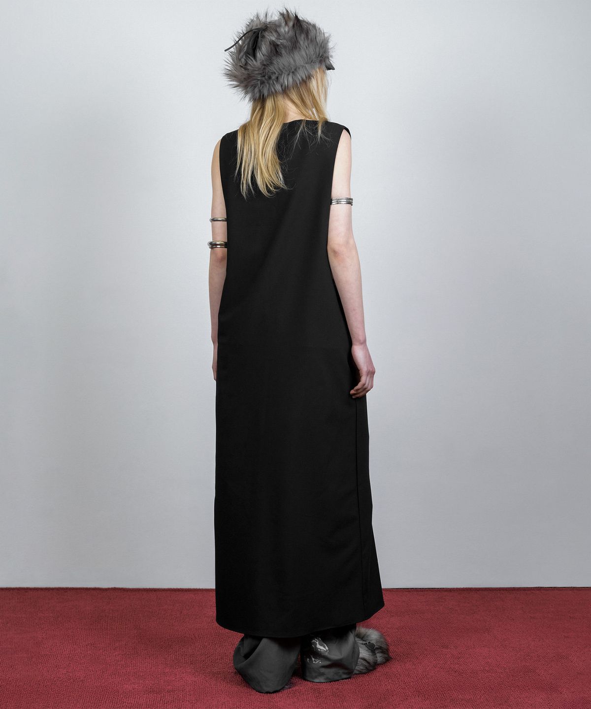 나체(NACHE) FAUX FUR EARFLAP CAP CHARCOAL