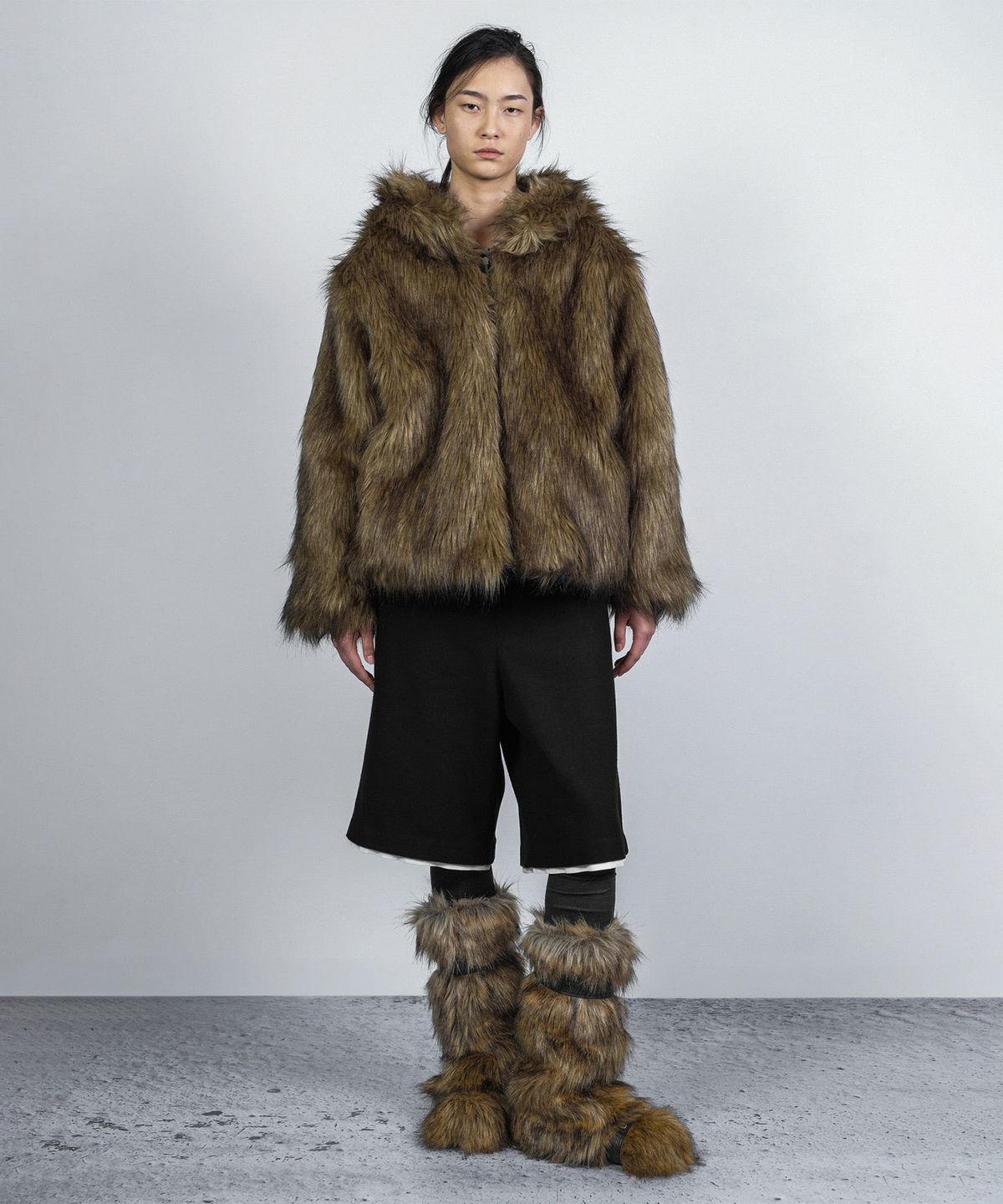 나체(NACHE) DETACHABLE BELT FAUX FUR BOOTS BROWN
