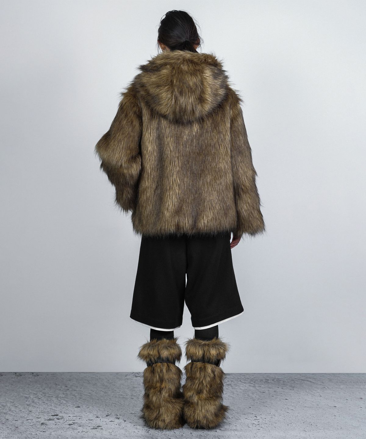나체(NACHE) DETACHABLE BELT FAUX FUR BOOTS BROWN
