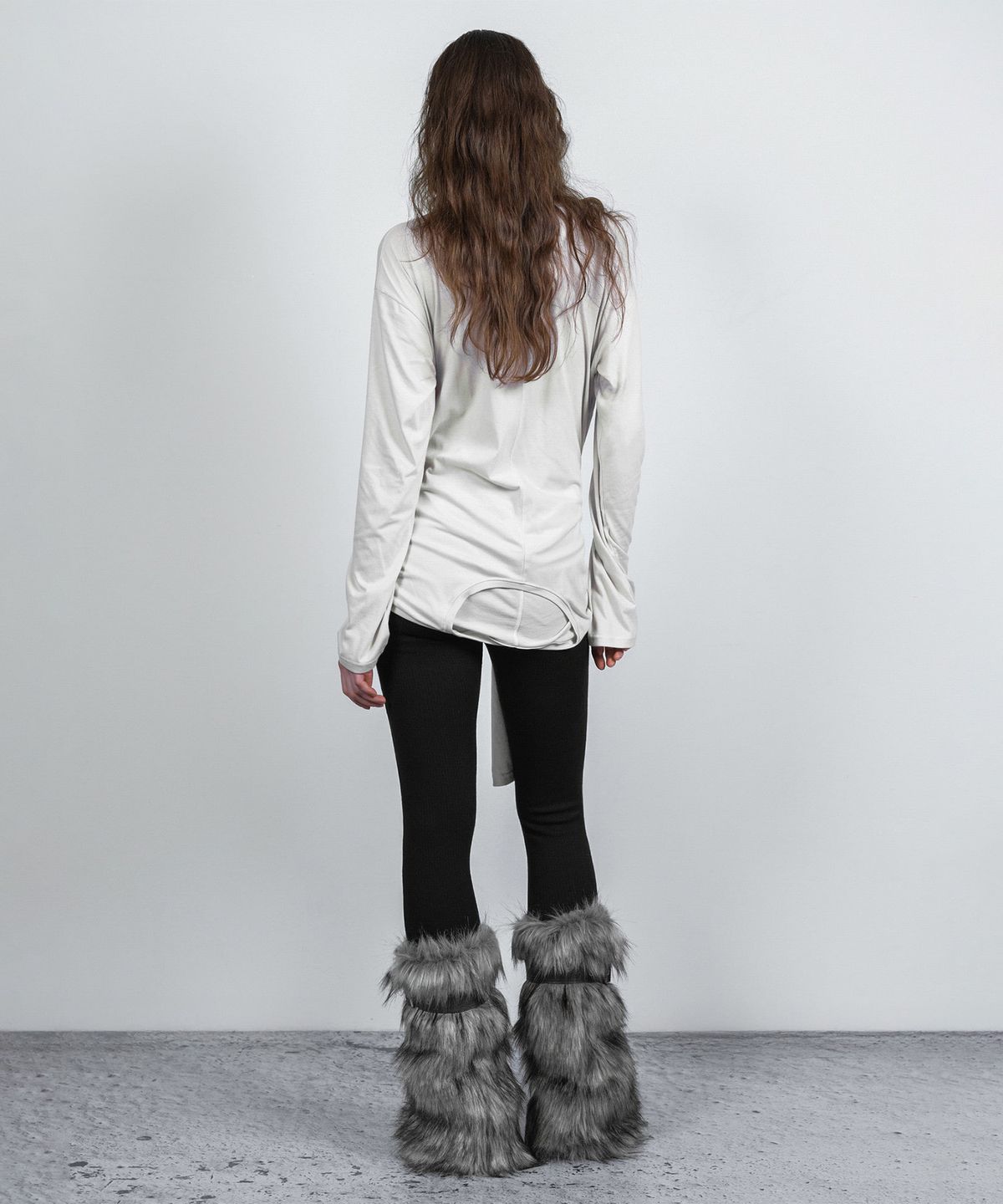 나체(NACHE) DETACHABLE BELT FAUX FUR BOOTS GRAY