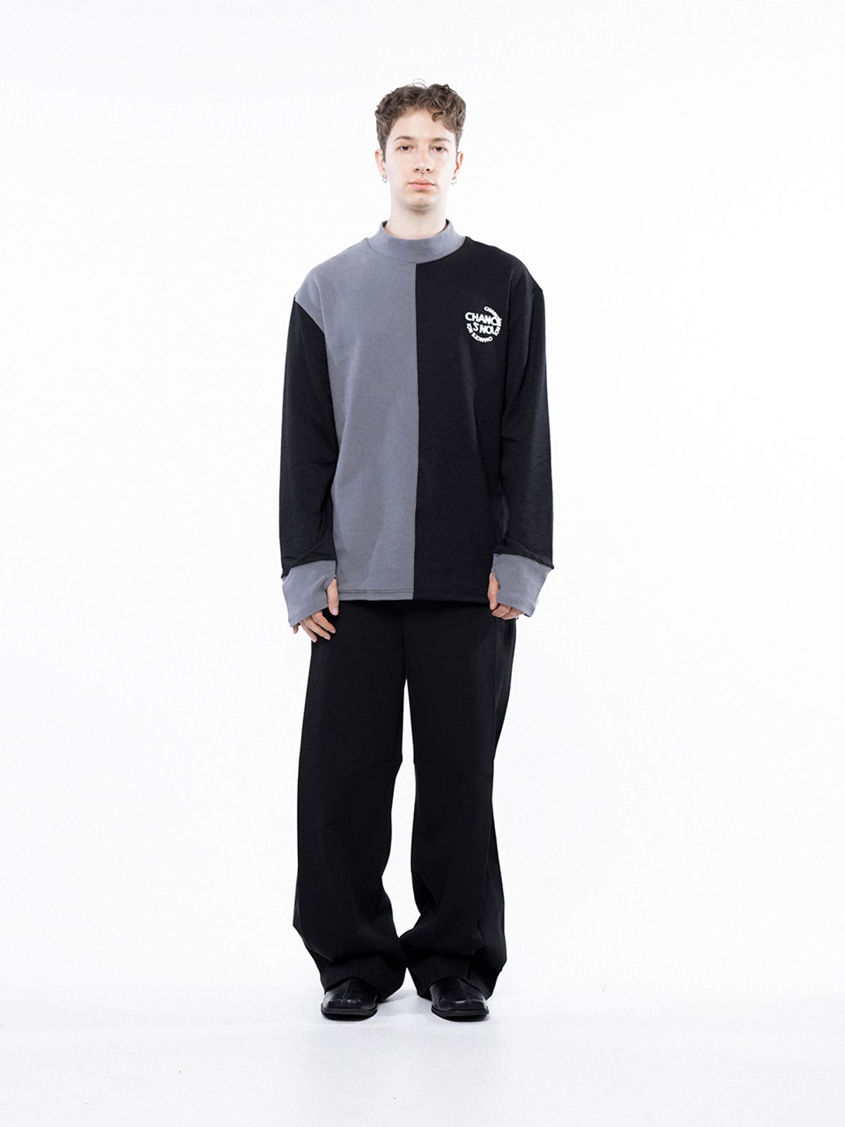 챈세스노이(CHANCE'S NOI) 써컬 울 하프 폴라넥 핑거워머 스웨트셔츠(4color)/M243MT04