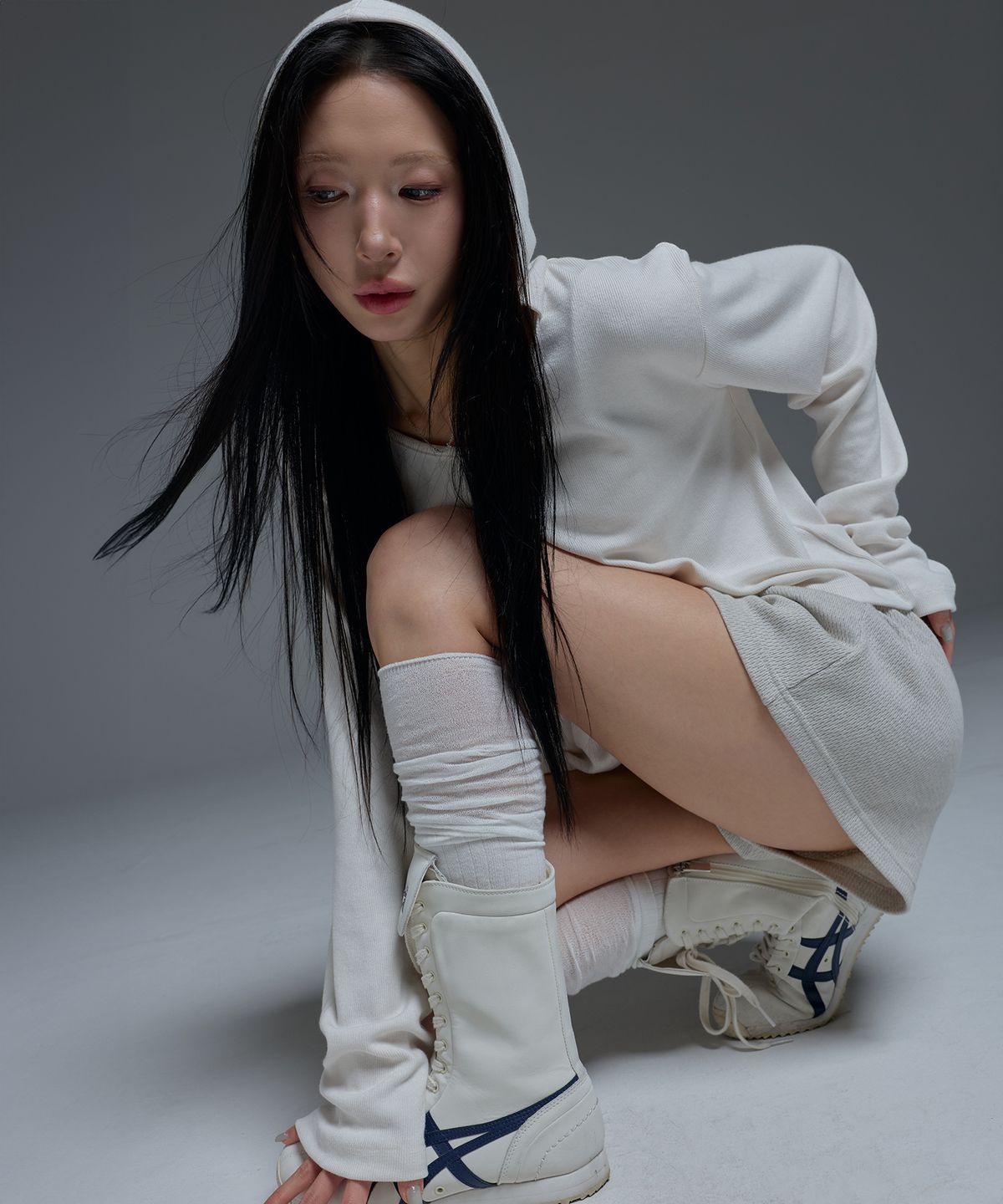 레디(RED.2) 크롭후드 아이보리