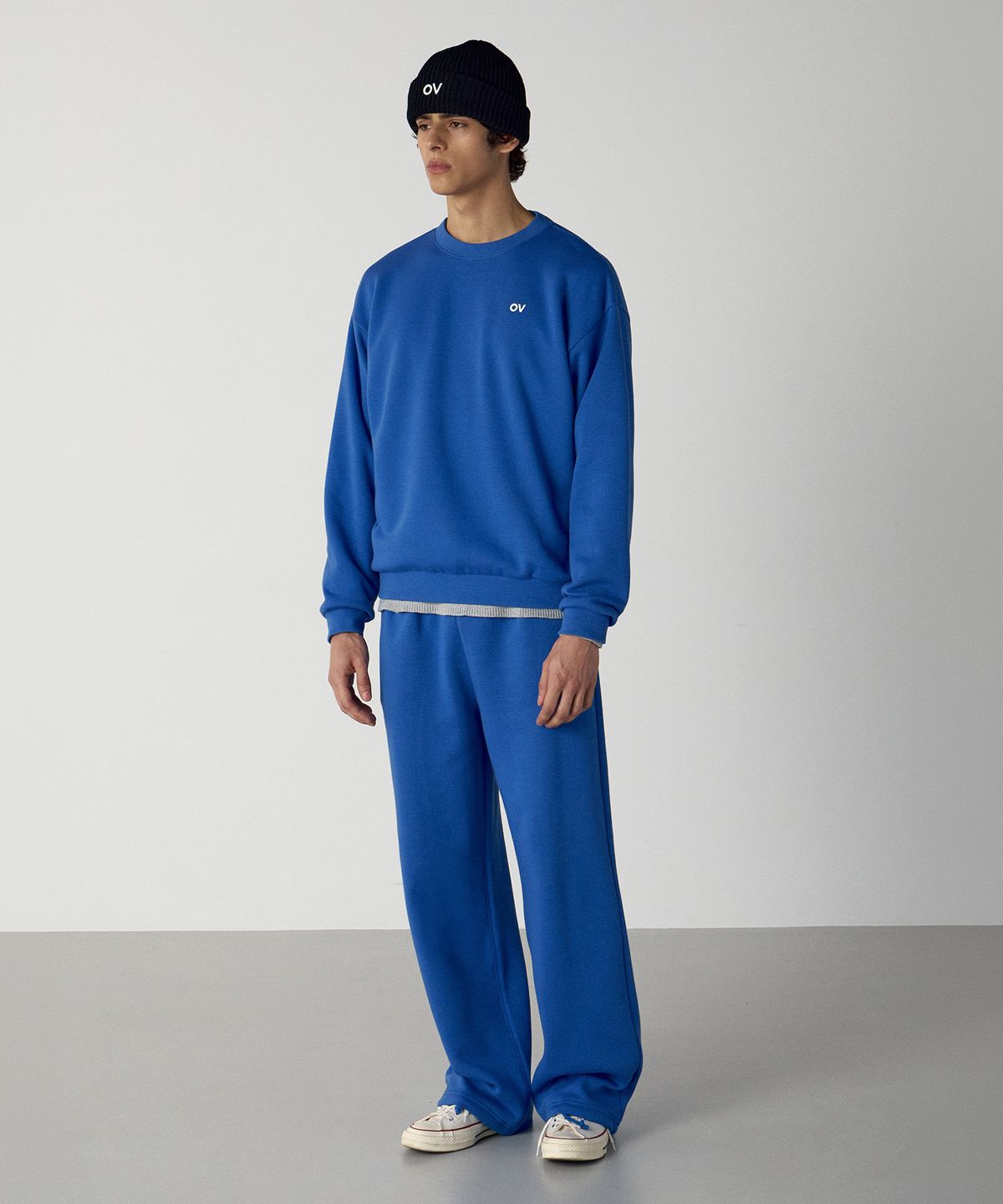 아웃도어 보이스(OUTDOOR VOICES) OV LOGO SWEATSHIRT (OV BLUE)
