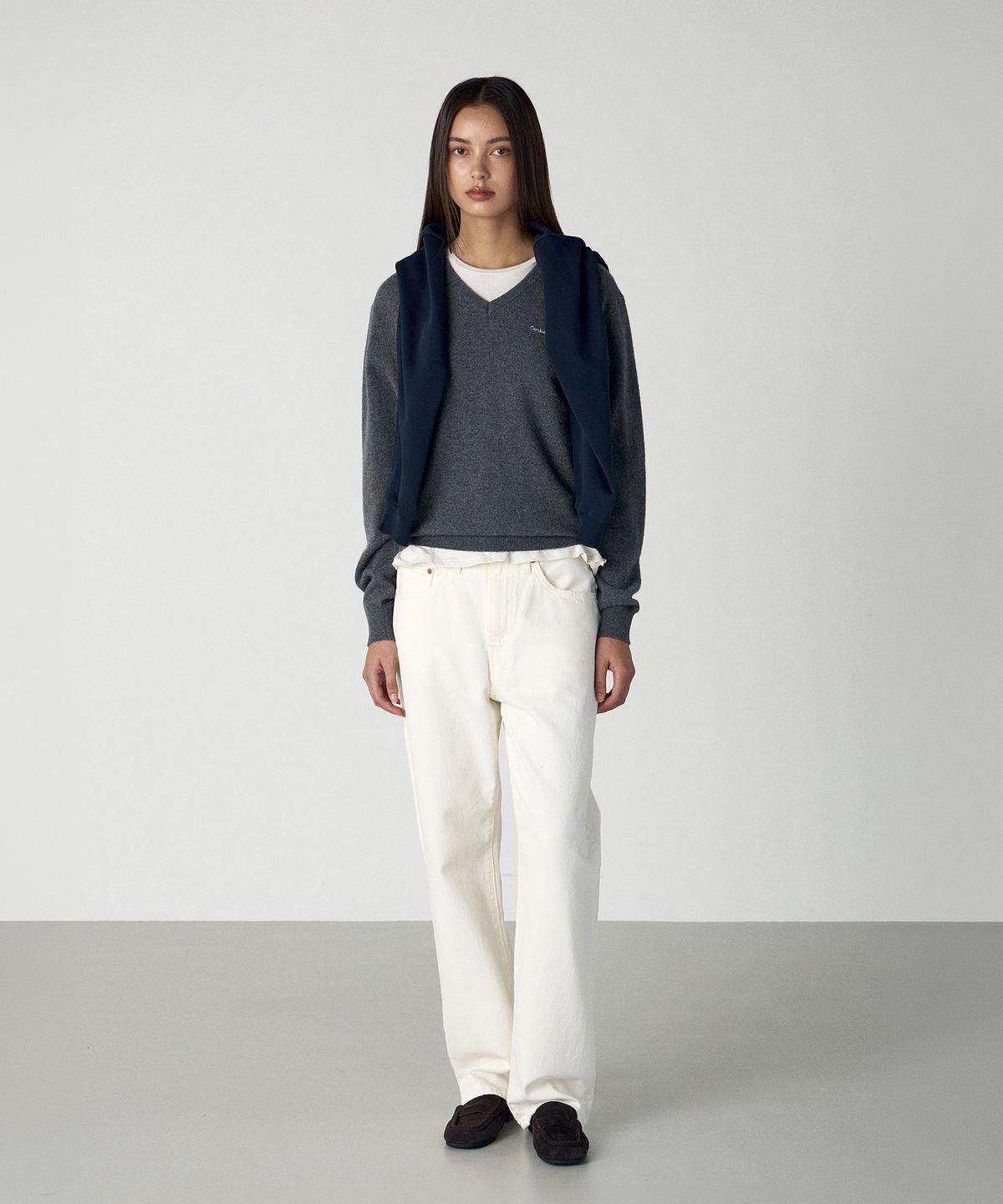 아웃도어 보이스(OUTDOOR VOICES) WOOL CASHMERE V NECK SWEATER (GRAY)