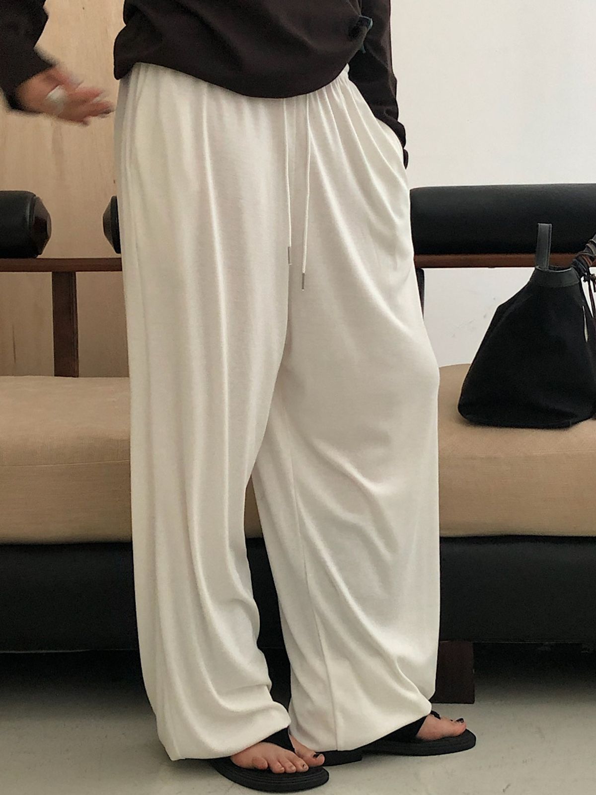 아포엠(APOEM) Fluid Harem Pants(3C)