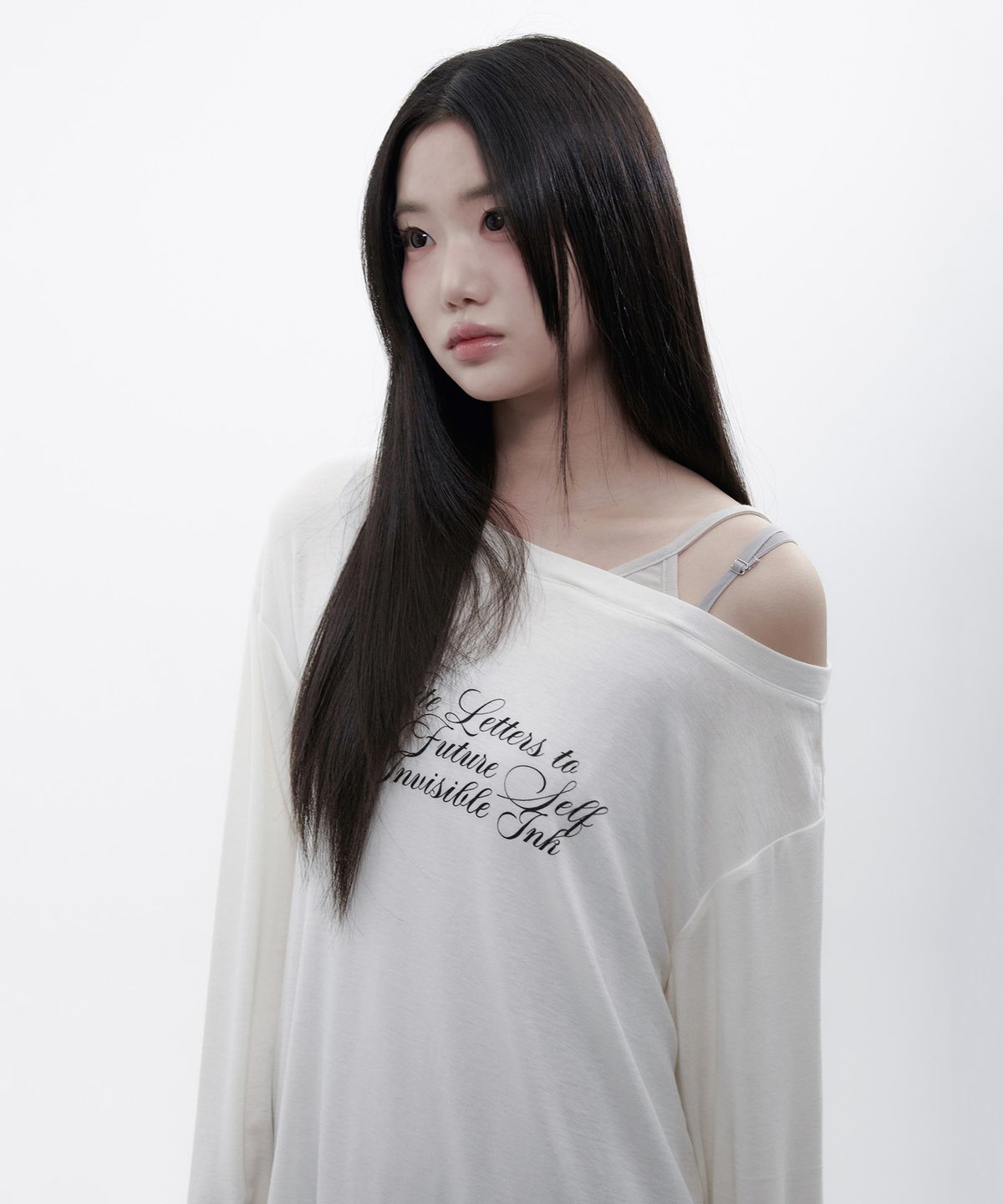 알키알카(ALKI ALKA) Cami Layered Lettering Tee (Ivory)_ALKAS01555
