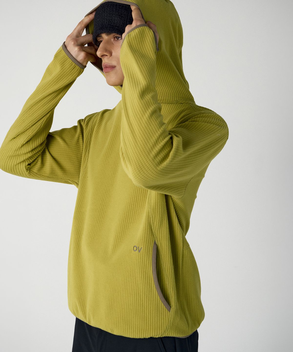 아웃도어 보이스(OUTDOOR VOICES) Technol-OV™ GRID FLEECE HOODIE (OLIVE)