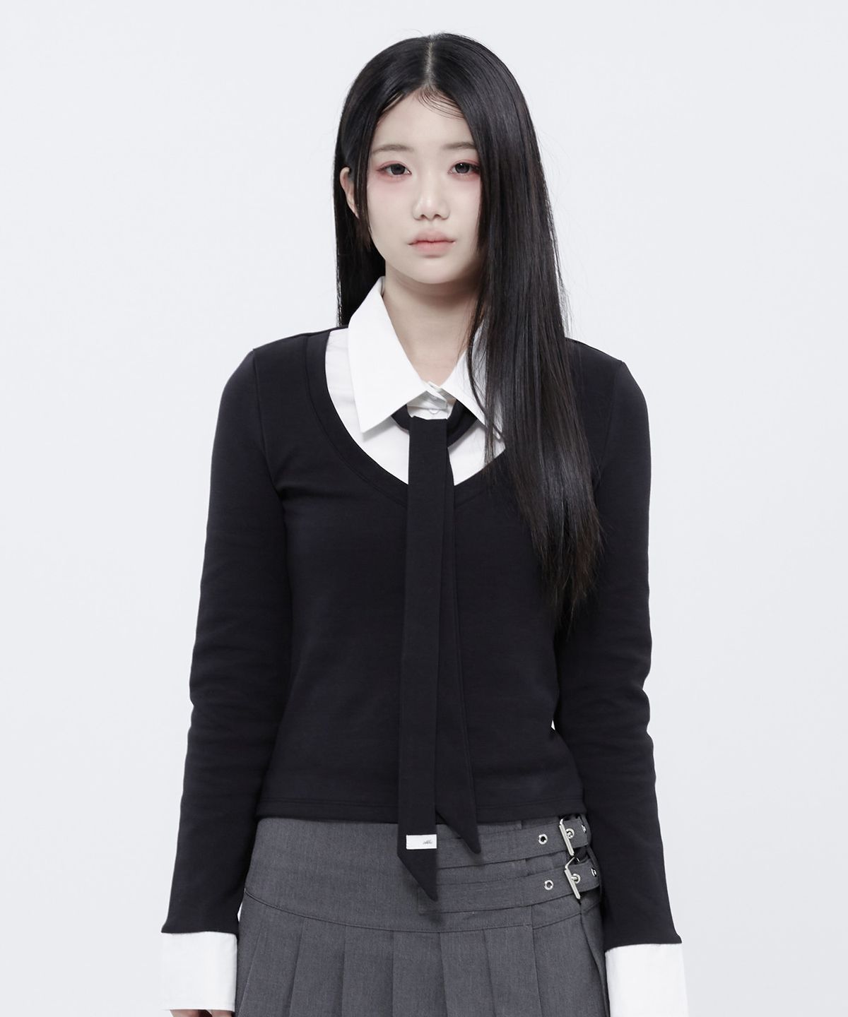알키알카(ALKI ALKA) Tie Layered Blouse (Black)_ALKAS01537