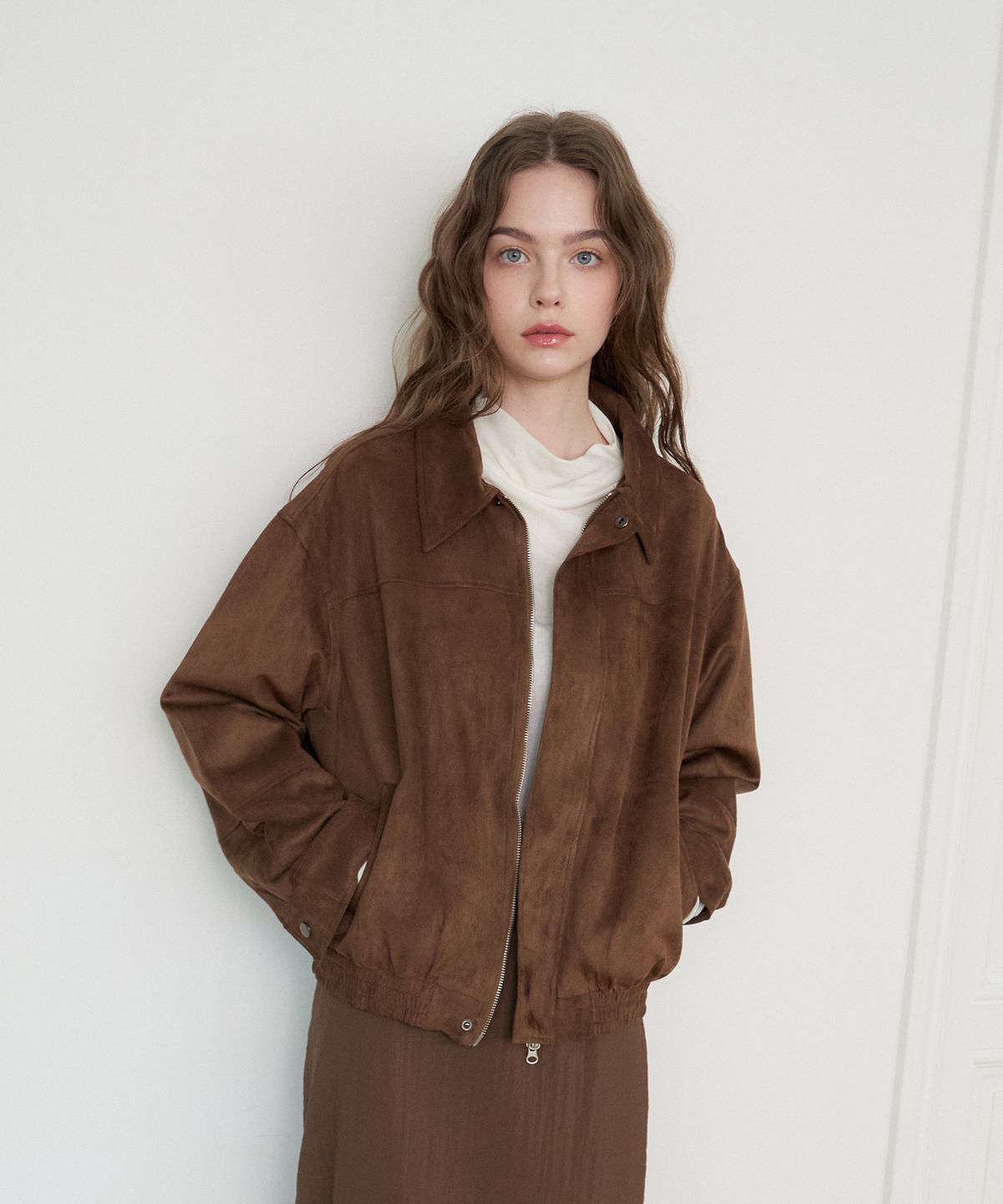 플로브(FLOVE) SUEDE SEAM CROP JACKET_BR
