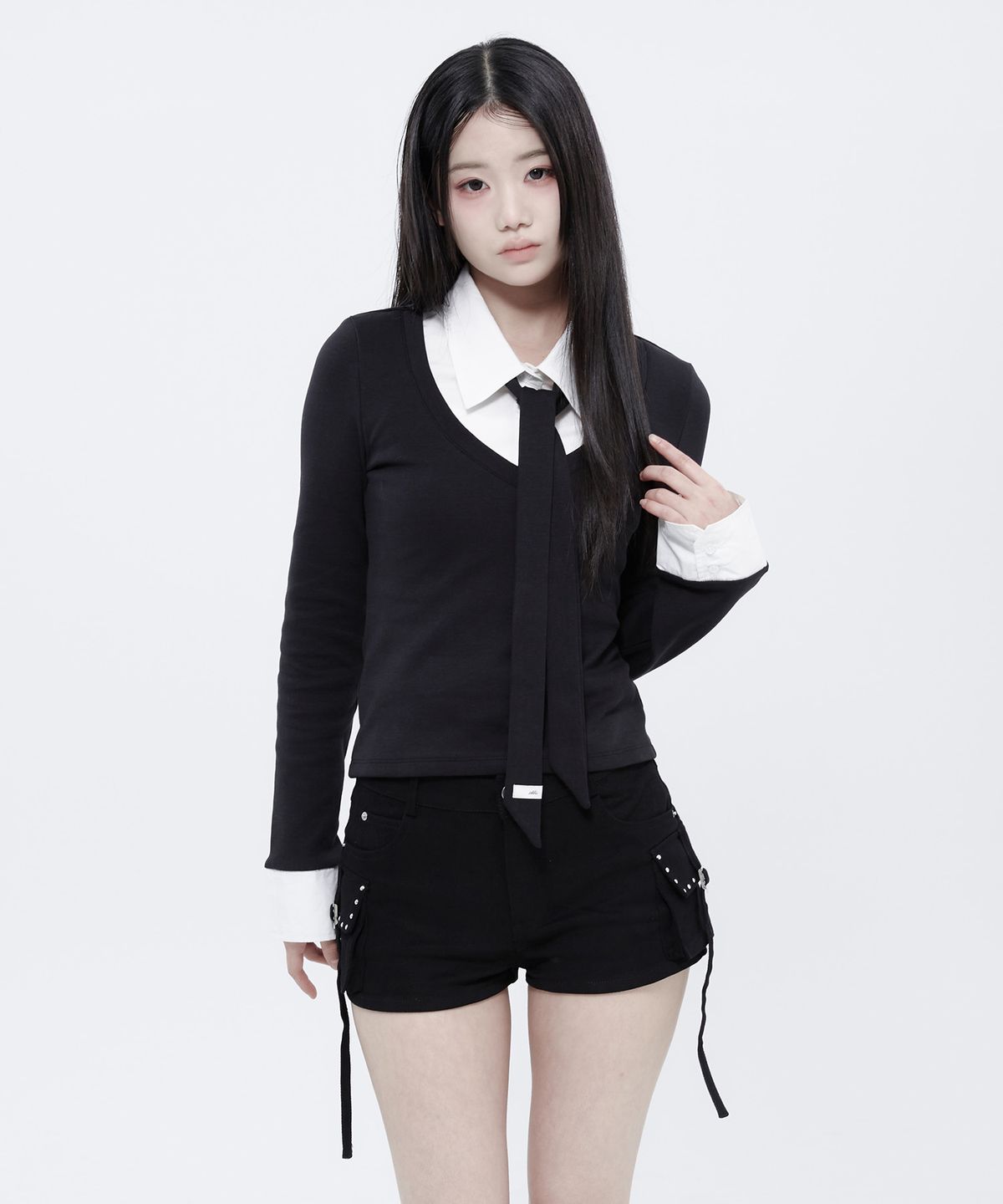 알키알카(ALKI ALKA) Strapped Cargo Shorts (Black)_ALKAS01508