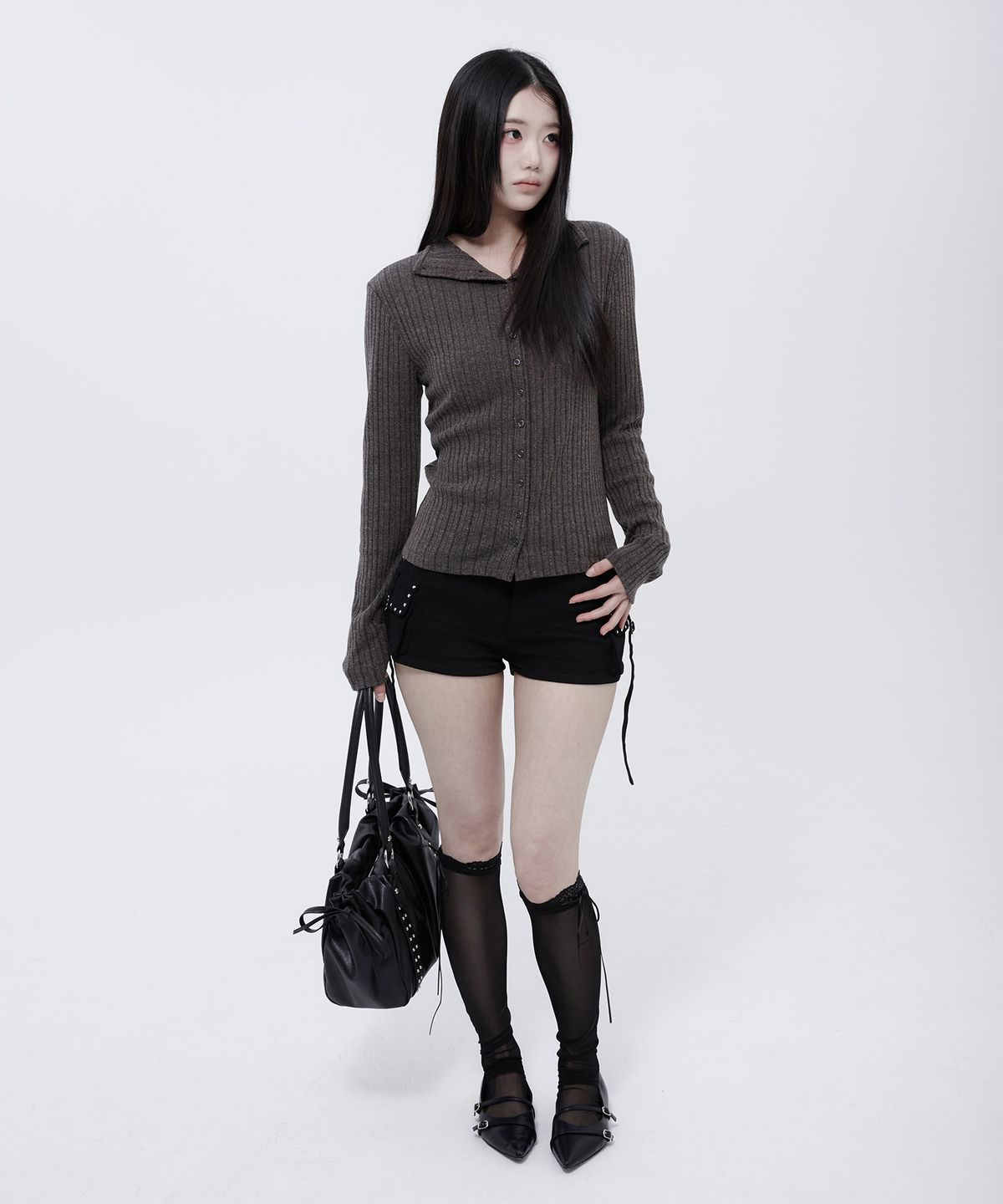 알키알카(ALKI ALKA) Strapped Cargo Shorts (Black)_ALKAS01508