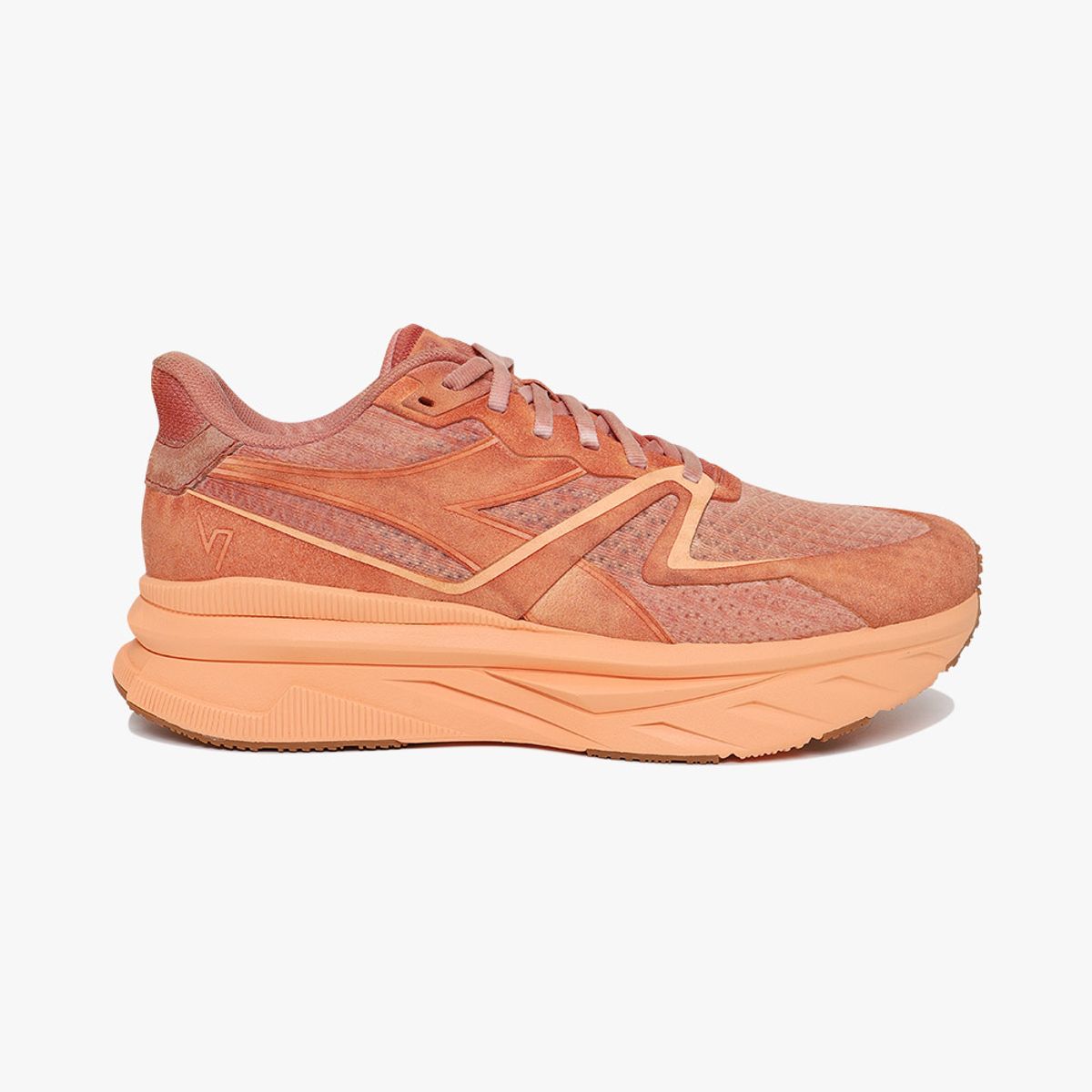 디아도라(diadora) V7000 딥 다이 ORANGE