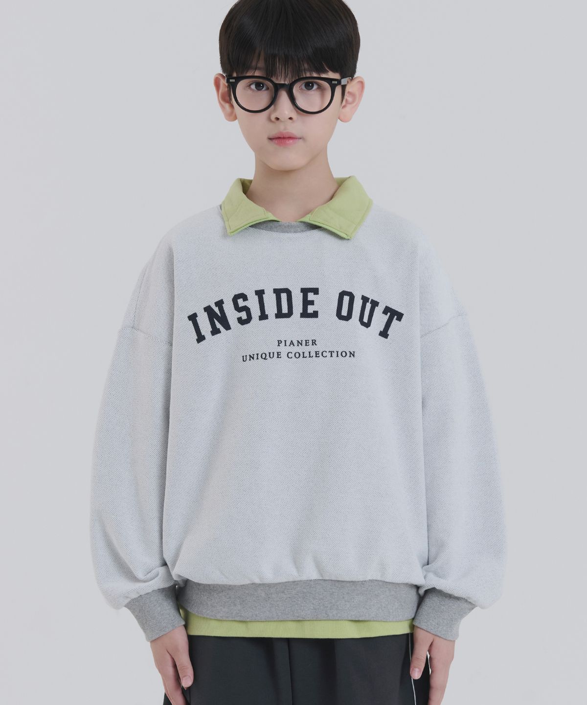 피아네르 키즈(PIANER KIDS) 인사이드 아웃 오버핏 맨투맨 (화이트 멜란지)
