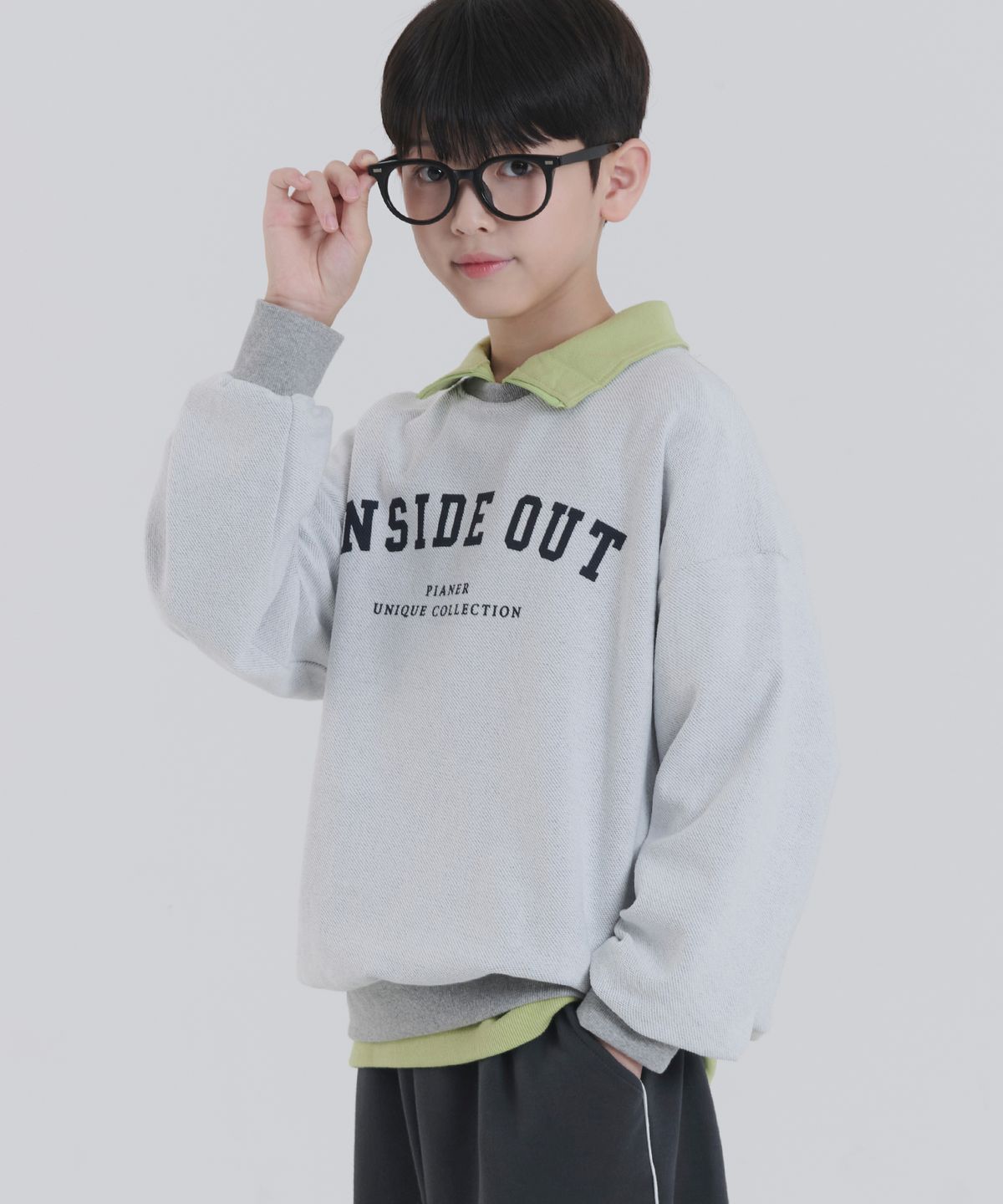 피아네르 키즈(PIANER KIDS) 인사이드 아웃 오버핏 맨투맨 (화이트 멜란지)