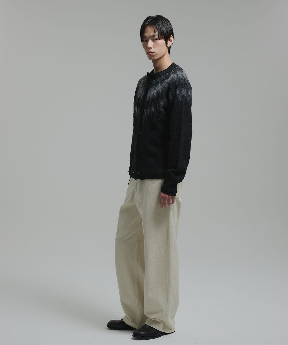 넌블랭크(NONBLANK) 브러쉬드 자카드 노르딕 가디건_BLACK