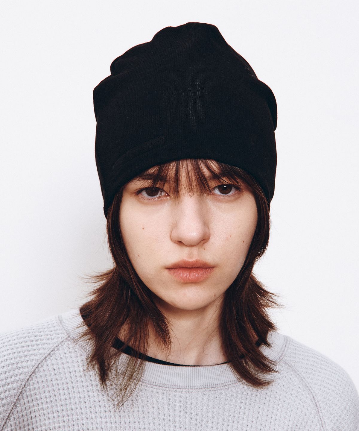 더뮤지엄비지터(THEMUSEUMVISITOR) HEART BEANIE (BLACK)