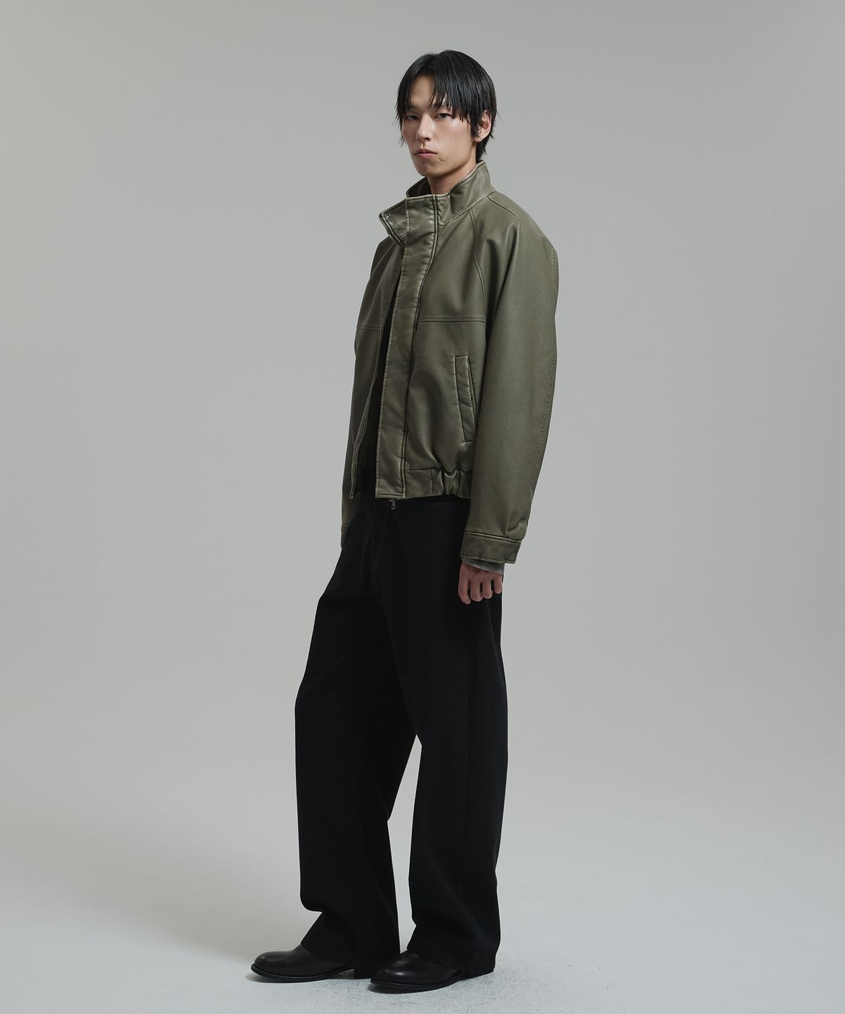 넌블랭크(NONBLANK) 신세틱 레더 워싱 봄버_KHAKI