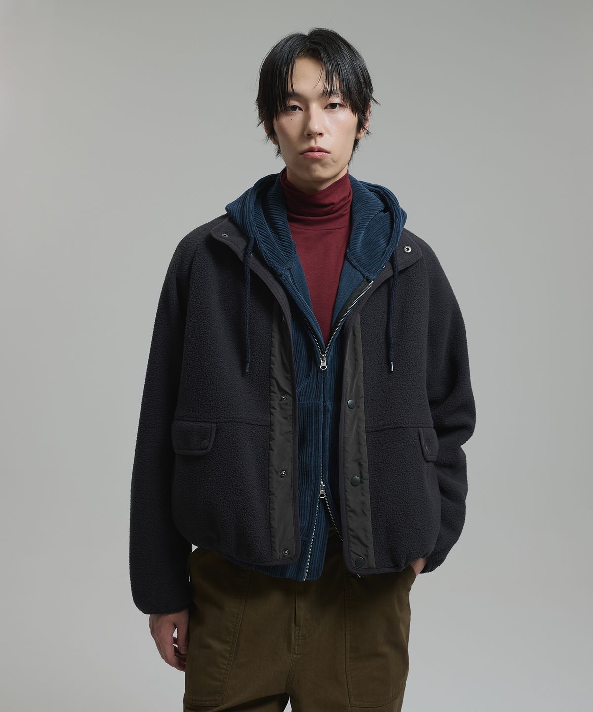 넌블랭크(NONBLANK) 크롭 플리스 자켓_DARK GREY