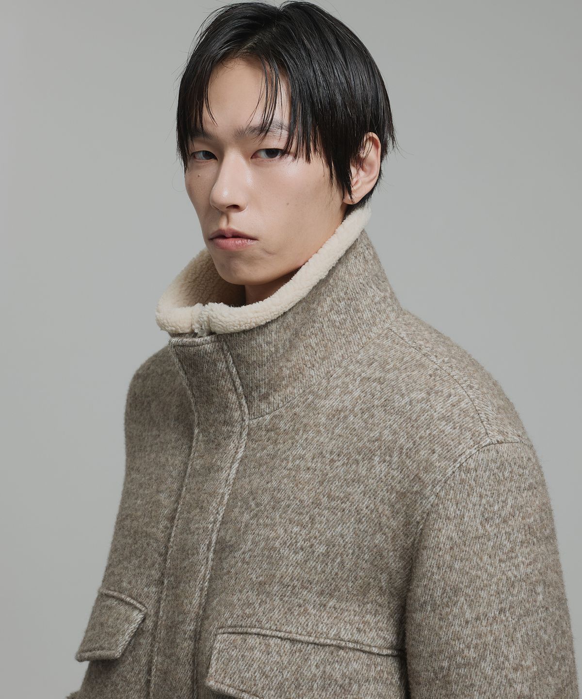 넌블랭크(NONBLANK) 울 하이 넥 블루종_MELANGE BEIGE