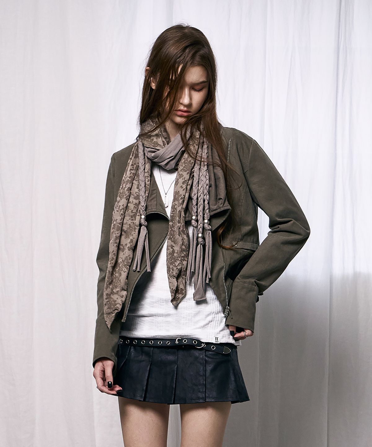 낫노잉(NOTKNOWING) Grunge Braided Scarf (SAND BROWN)