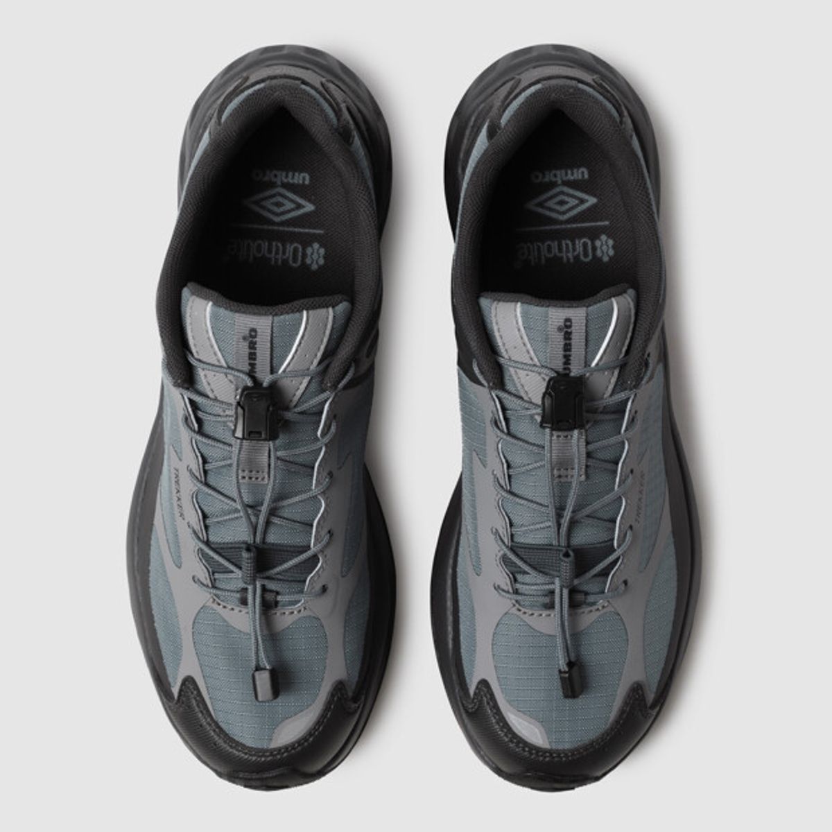 엄브로(UMBRO) TREKKER (트래커) 그레이 UR323CTP83