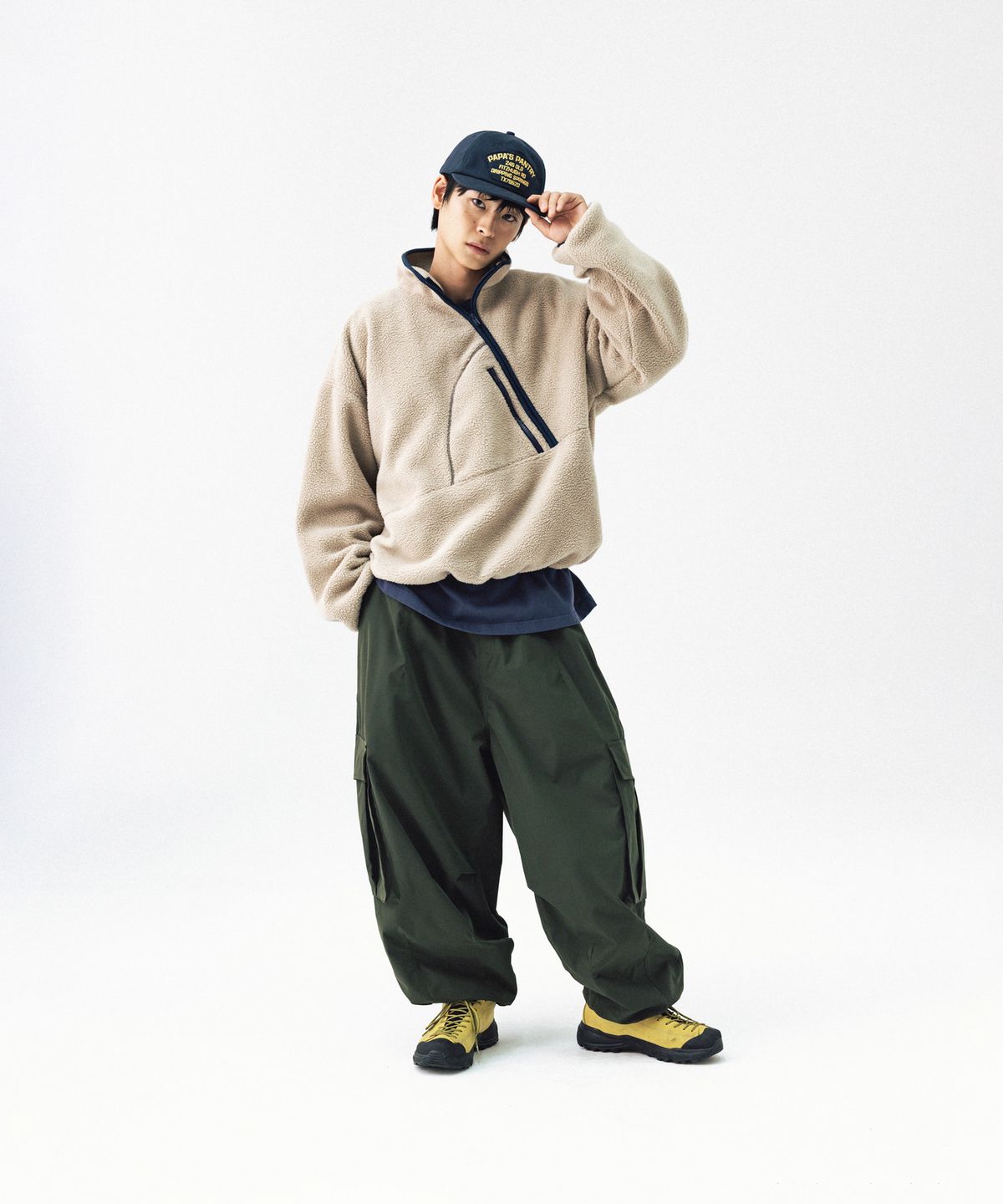 앵글런(ANGLAN) Ripstop Snap Cargo Balloon Pants - Khaki