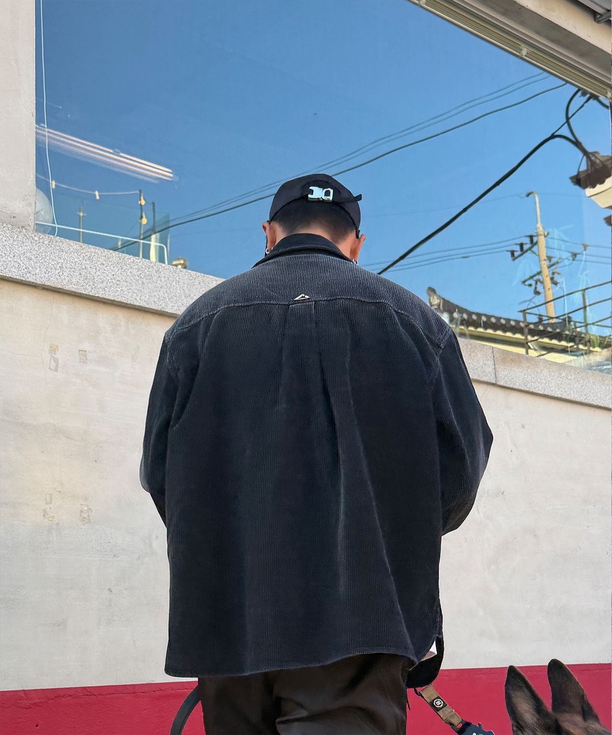 아히두(IHDO) 마스터 폼 8골 코듀로이 데님 긴팔 셔츠_블랙