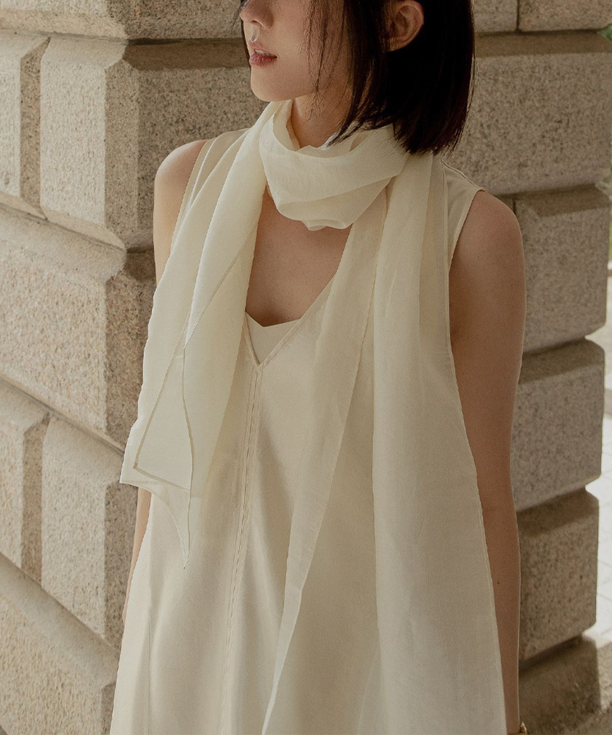 벤앤쿠(VENANDQU) Air Tencel Scarf (3 Colors)