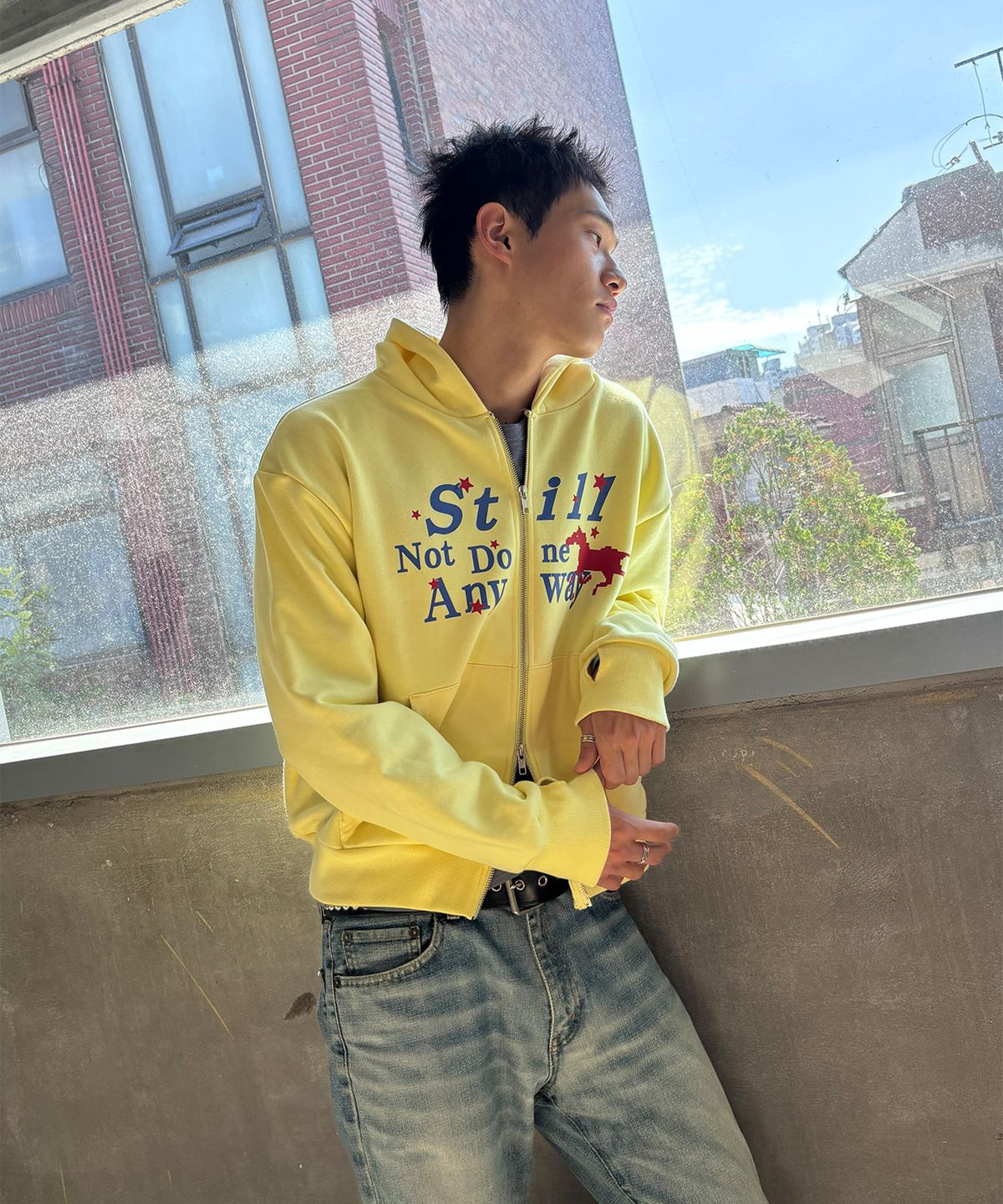 노디(NODI) 스틸 낫 후드 집업 레몬 옐로우
