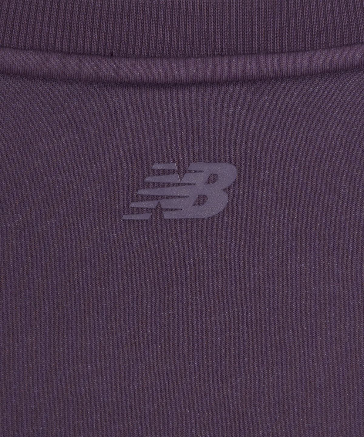 뉴발란스(NEW BALANCE) NBNCG41003 / UNI 에센셜 클래식 기모 맨투맨 (D/PURPLE)
