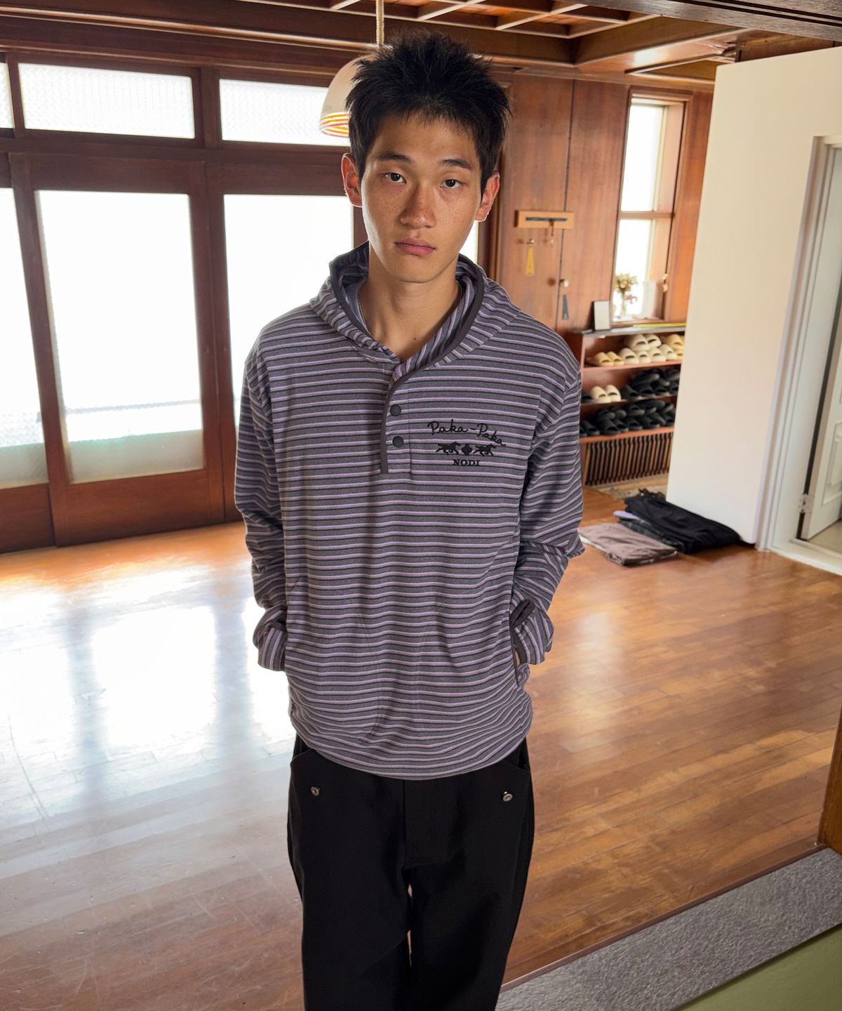 노디(NODI) 멀티 스트라이프 플리스 후디 퍼플