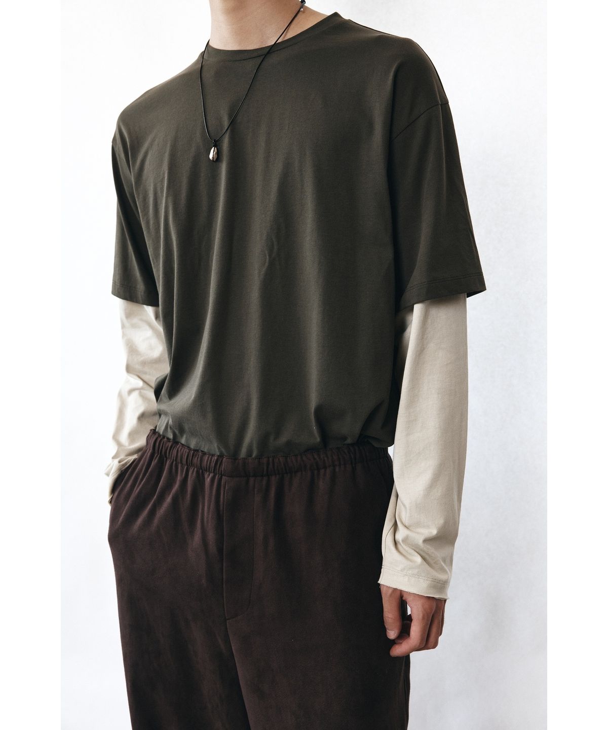 유스(YOUTH) Faux Suede Relaxed Pants - Brown