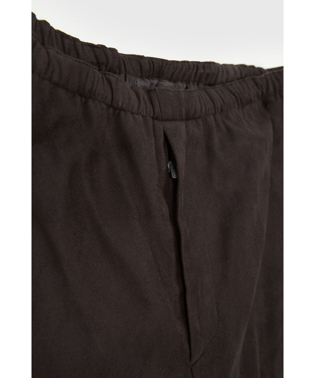 유스(YOUTH) Faux Suede Relaxed Pants - Brown