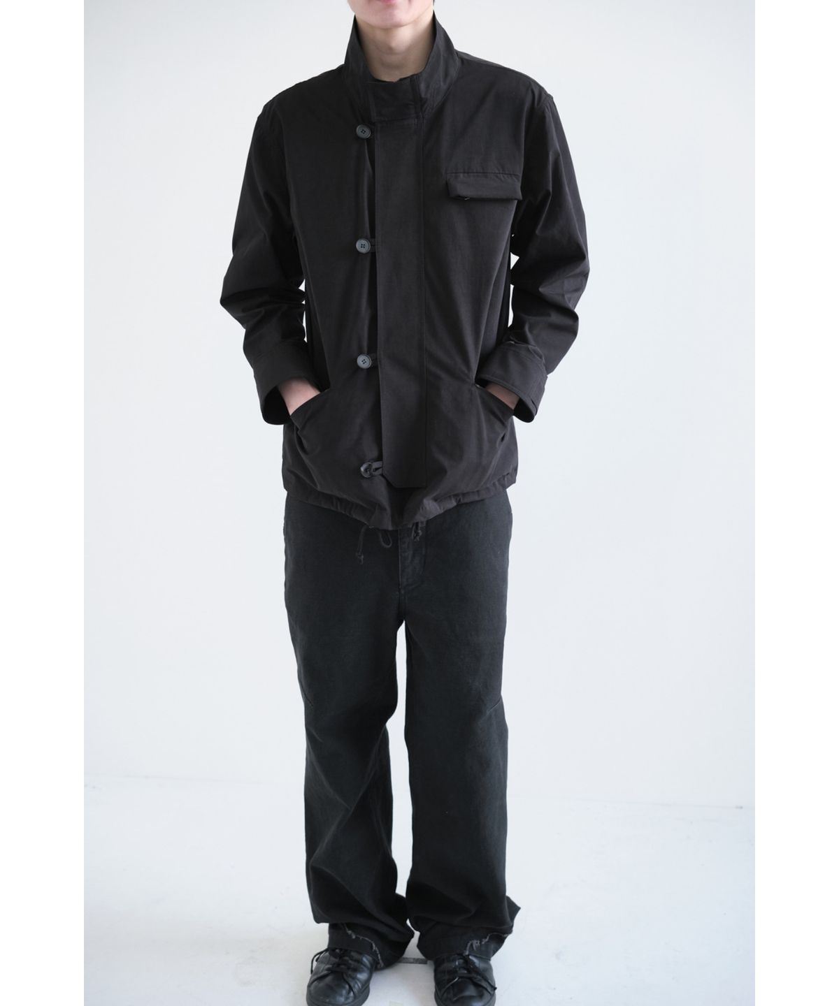 해칭룸(HATCHINGROOM) Regular Parka Black