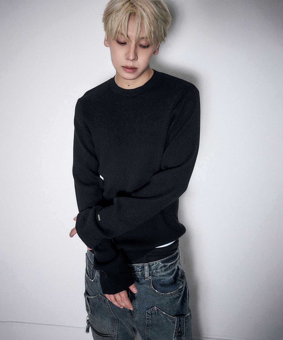스키즘 인듀싱(SCHISM INDUCING) SWAGGER KNIT TOP BLACK