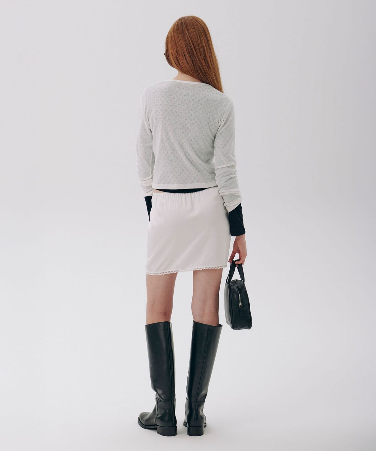 준준스페이스(JUNEJUNE SPACE) Slim Basic Tee_White