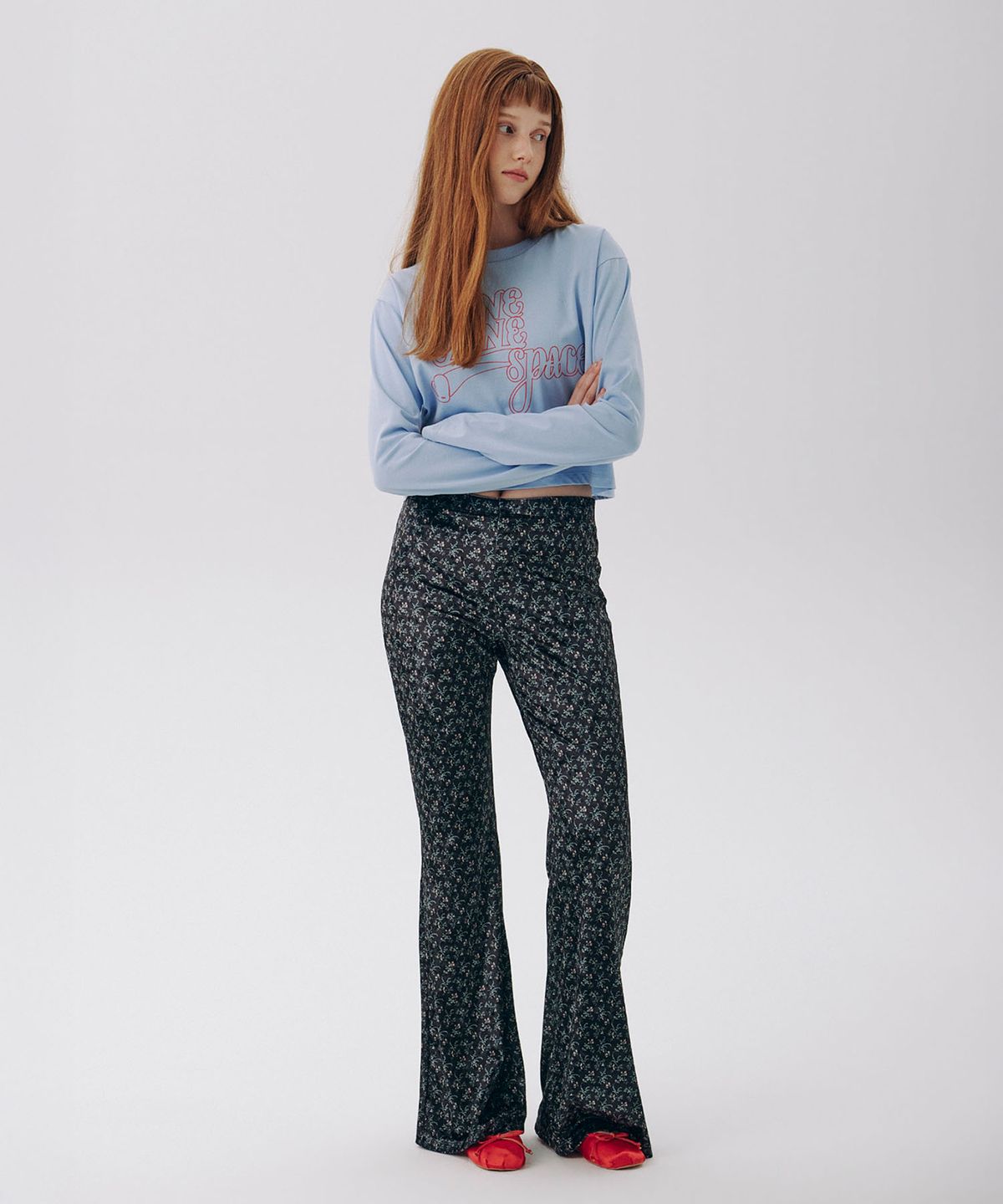 준준스페이스(JUNEJUNE SPACE) VOL17.Floral Bootcut Pants_Black