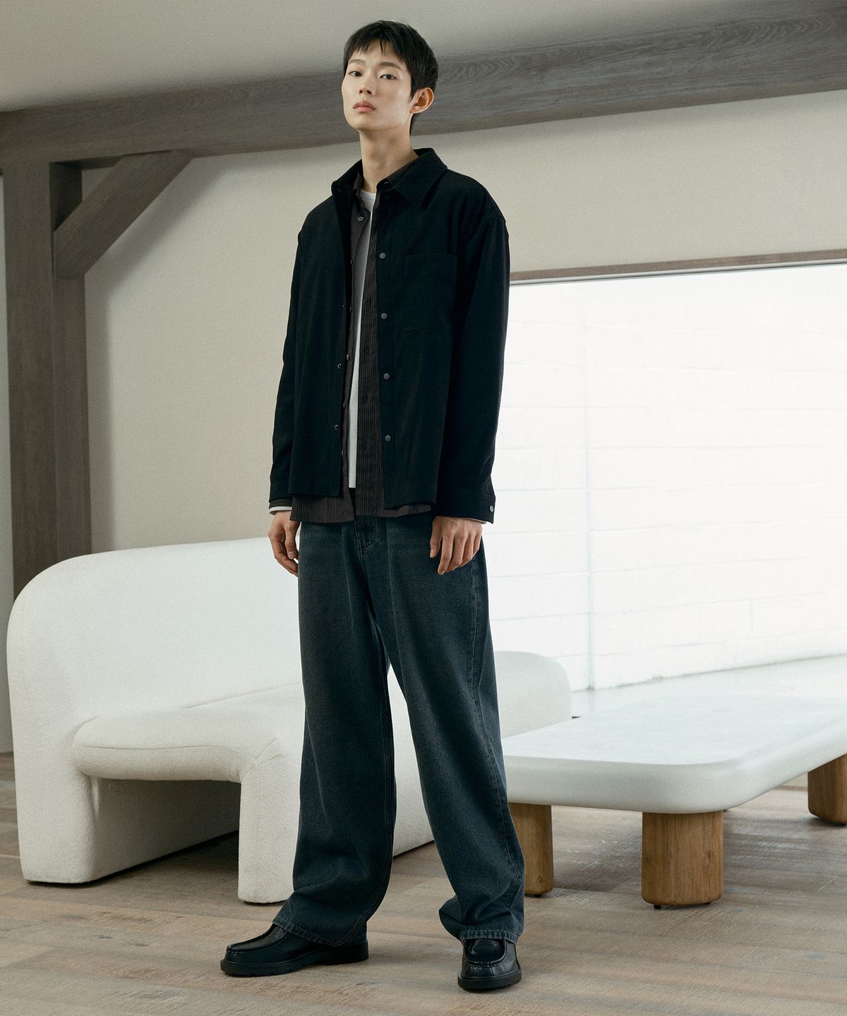 마인드브릿지(MINDBRIDGE) [COUTURE]블랙 잔 스트라이프 포켓 셔츠