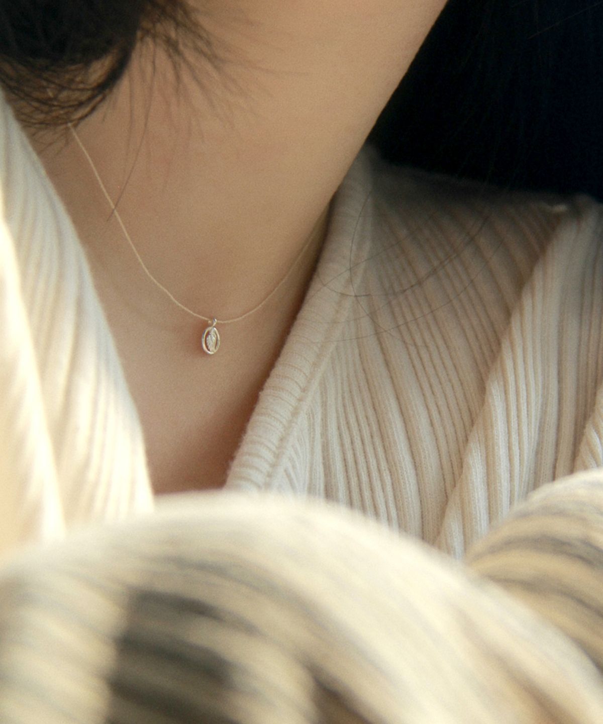 최창남메이드(CCNMADE) Rounded Silver Pendant Necklace 동그란 실버팬던트 실 목걸이