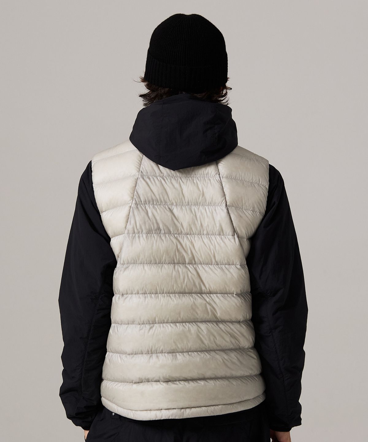 헬리녹스 웨어(HELINOX WEAR) 이클립스 팩 다운 베스트_Light Gray