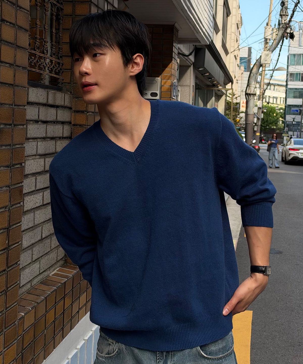 마인드브릿지(MINDBRIDGE) [COUTURE]울 혼방 브이넥 세미 오버핏 니트 - 2color