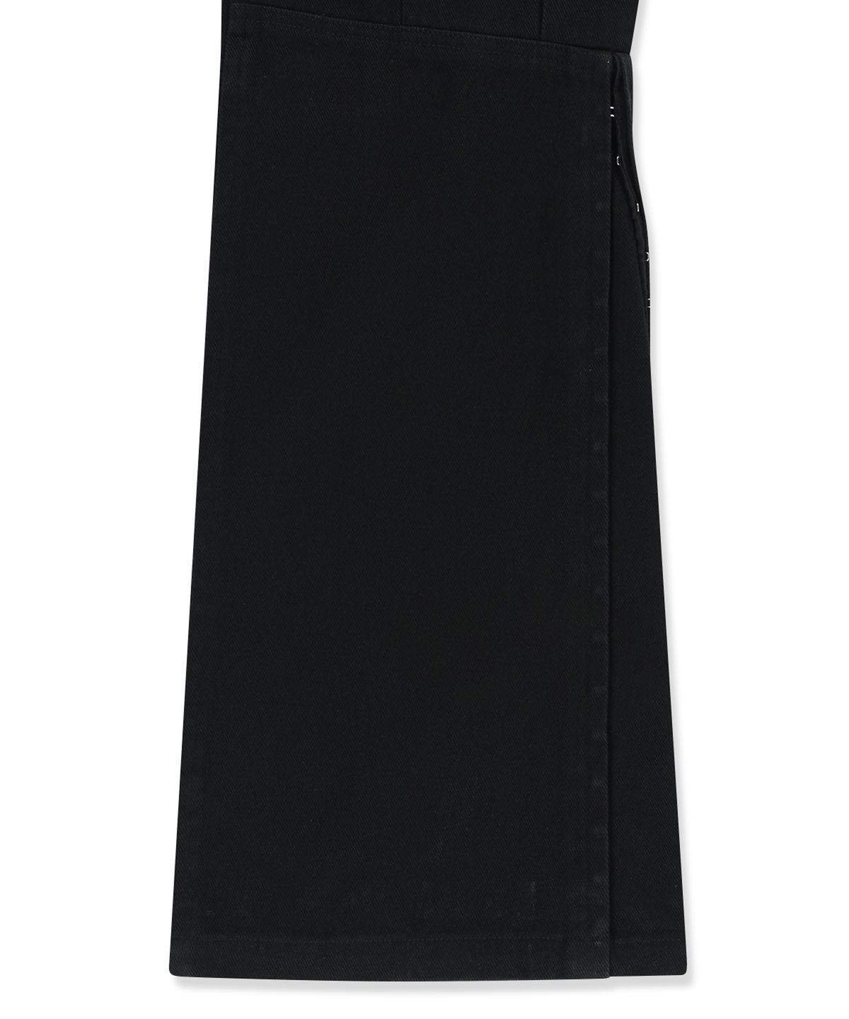 마뗑킴(MATIN KIM) MULTI HOOK BOOTCUT CARGO PANTS IN BLACK