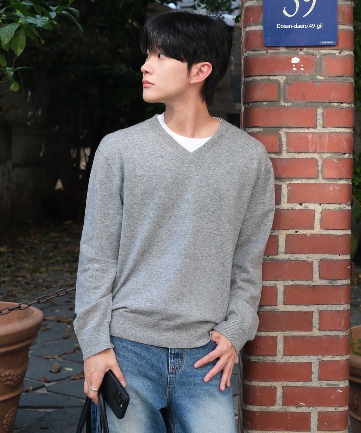 마인드브릿지(MINDBRIDGE) [ON]울 혼방 브이넥 세미 오버핏 데일리 니트 - 3color