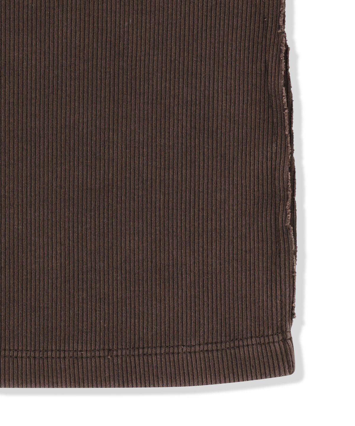 마뗑킴(MATIN KIM) WASHED RIB BUTTON DETAIL TOP IN BROWN