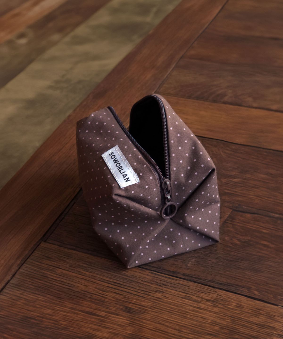 소월리안(SOWORLIAN) Cloud Pouch_Petit Dot Brownie