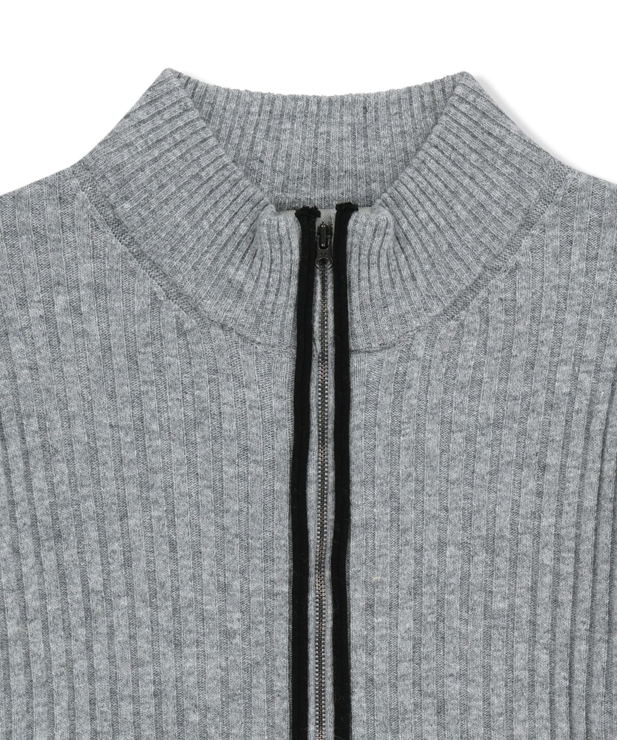 마뗑킴(MATIN KIM) HAND STITCH SLIM FIT KNIT ZIP UP IN GREY