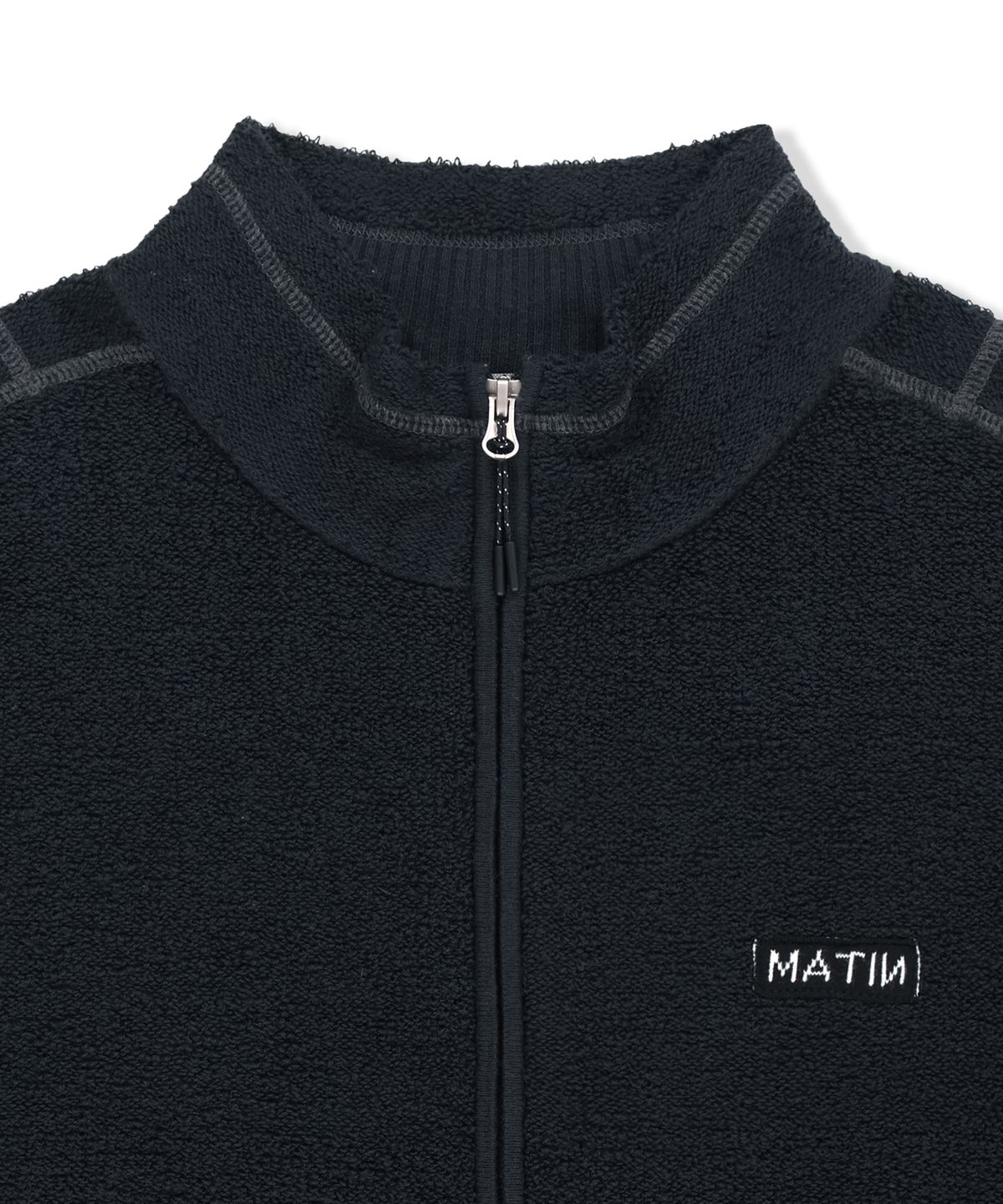 마뗑킴(MATIN KIM) BOUCLE TEXTURE KNIT ZIP UP IN DARK NAVY